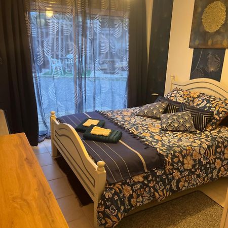 Chambre D Hote A La Plage De 15 M2 Le Manapany Кам'є Екстер'єр фото